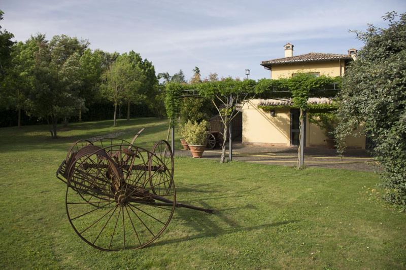 Agriturismo Scuderie Della Contea Sutri Ngoại thất bức ảnh